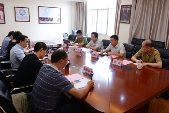 65 上海市研发公共服务平台管理中心黄鹏书记一行到我院调研交流453.png