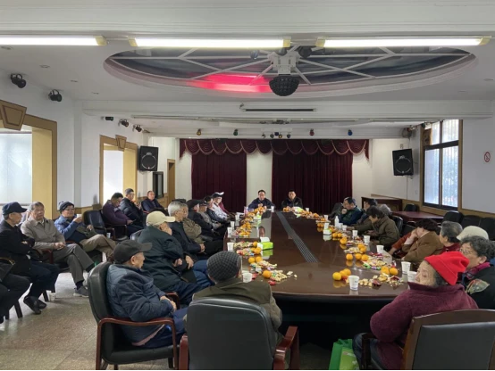3 我院召开2020退休干部新春座谈会322.png