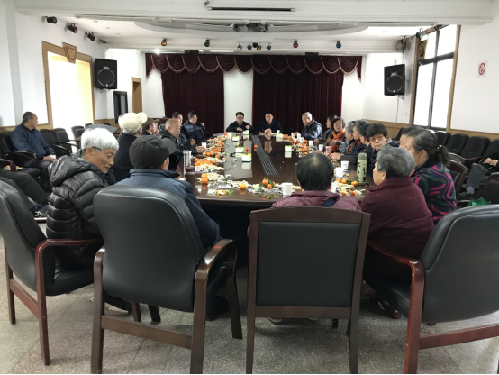 22 我院召开2019年离退休干部新春座谈会340.png