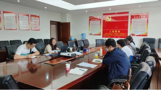 87 我院《云南花卉产业创新发展对策研究》课题组一行赴云南省花卉所学习调研704.png