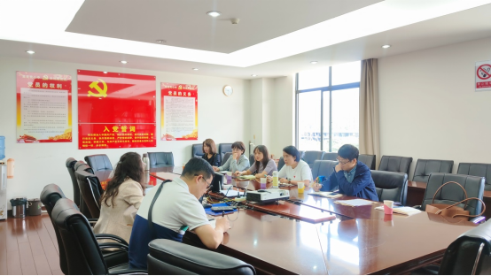 87 我院《云南花卉产业创新发展对策研究》课题组一行赴云南省花卉所学习调研706.png