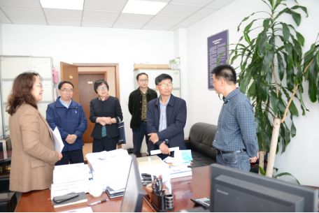 院网-省科技厅副厅长宋光兴带队到我院检查指导工作191.png