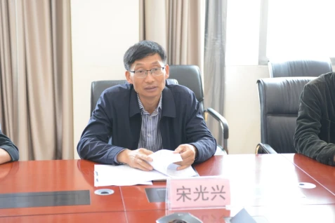 院网-省科技厅副厅长宋光兴带队到我院检查指导工作422.png